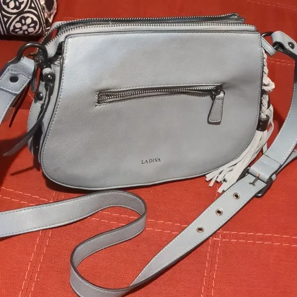 La Diva crossbody purse